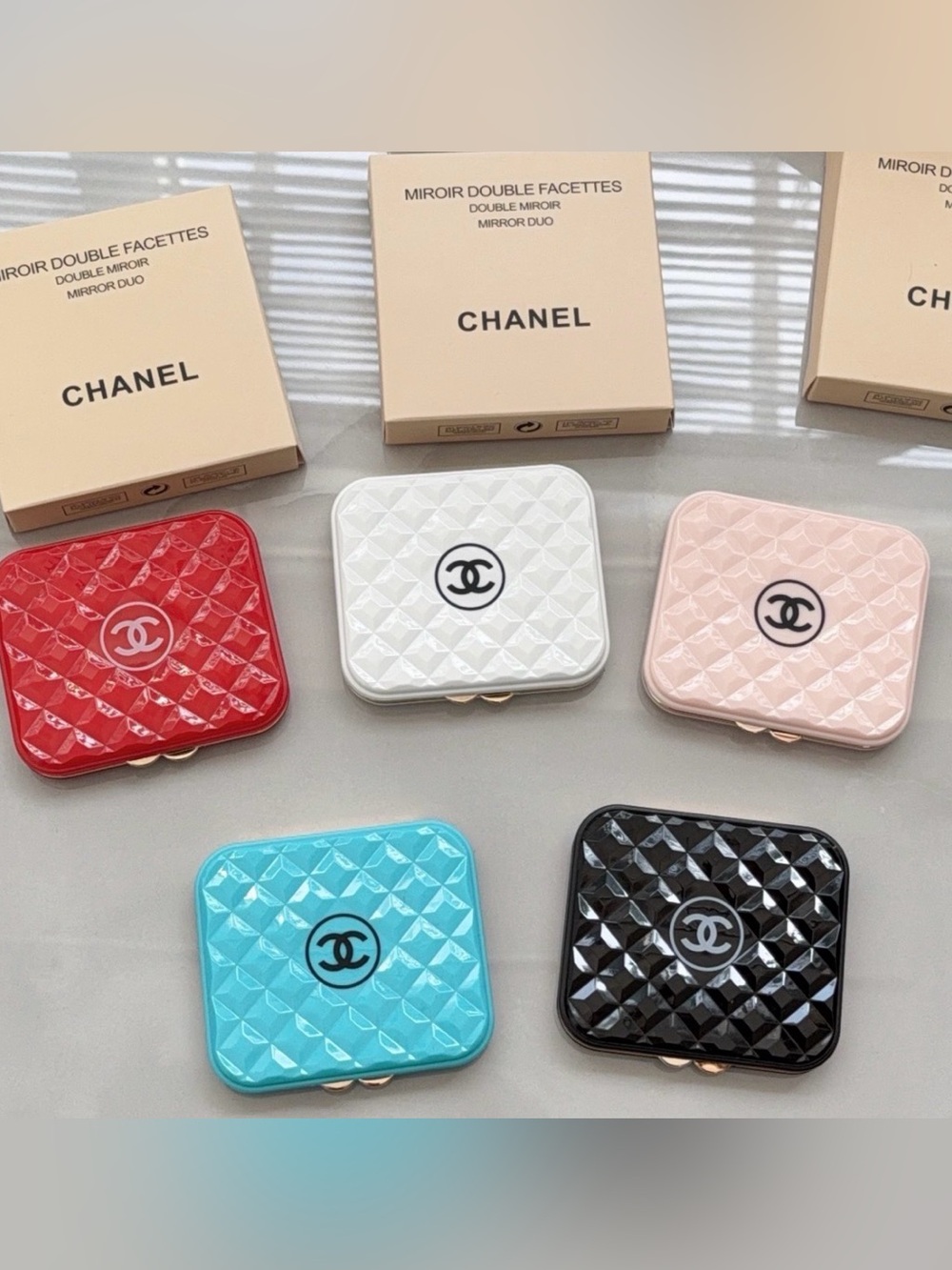 Fashion Hard Quilted Double Sided Mirror Compact White, Red, Pink, Blue, Black
